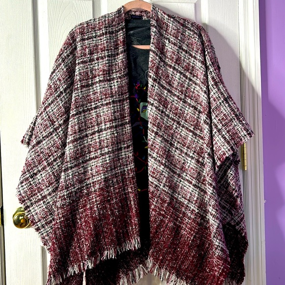 Open Knit Shawl - Picture 1 of 5